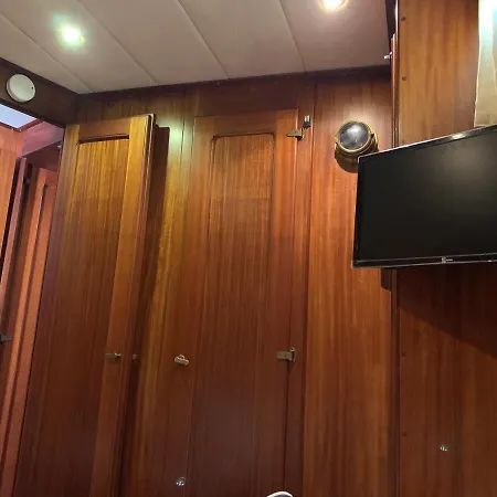 Delphin 4 Odysea It * Sanremo