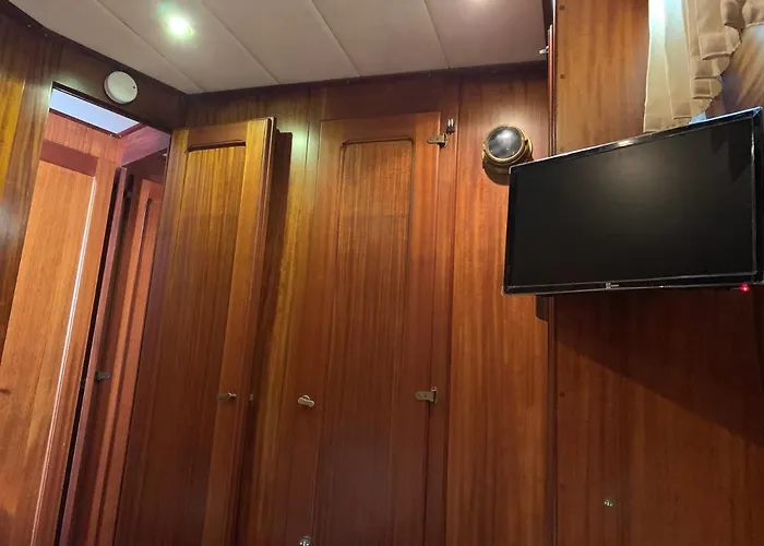 Delphin 4 Odysea It * Sanremo